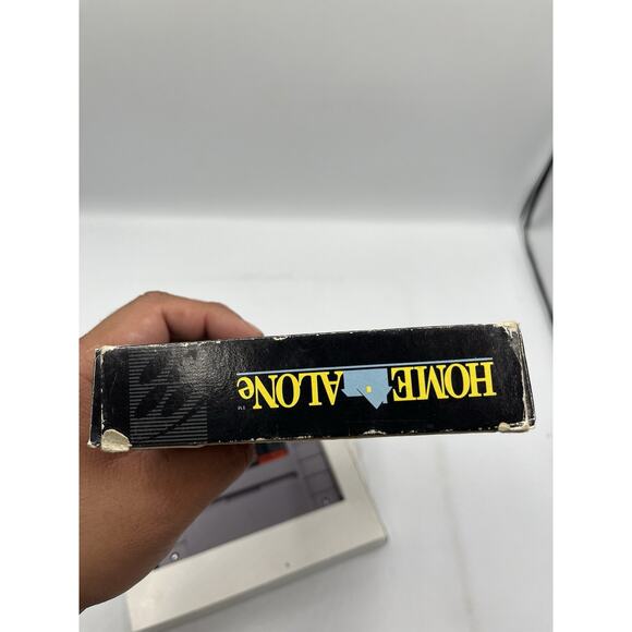 Home Alone Super Nintendo SNES With Original Box And Case - Picture 13 of 16